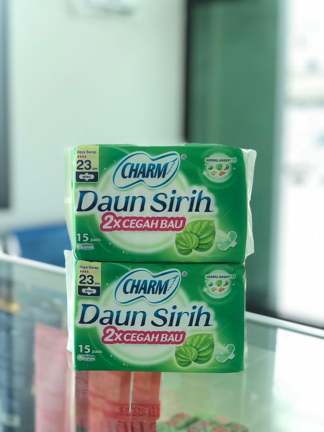 Charm Daun Sirih 15 pads 